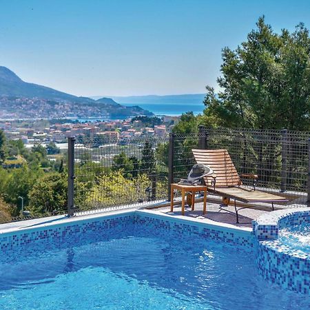 Lovely Home In Split With Jacuzzi Exterior foto
